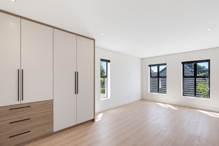 To Let 3 Bedroom Property for Rent in Pinelands Western Cape